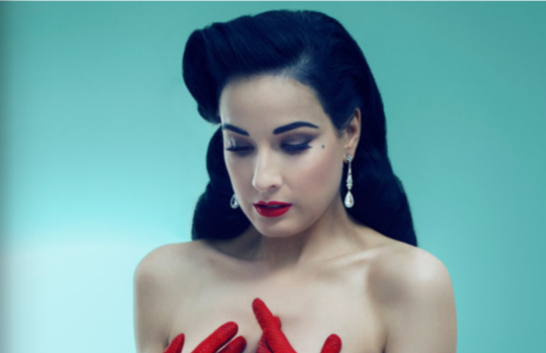 Photo Dita Von Teese Magazine Noire