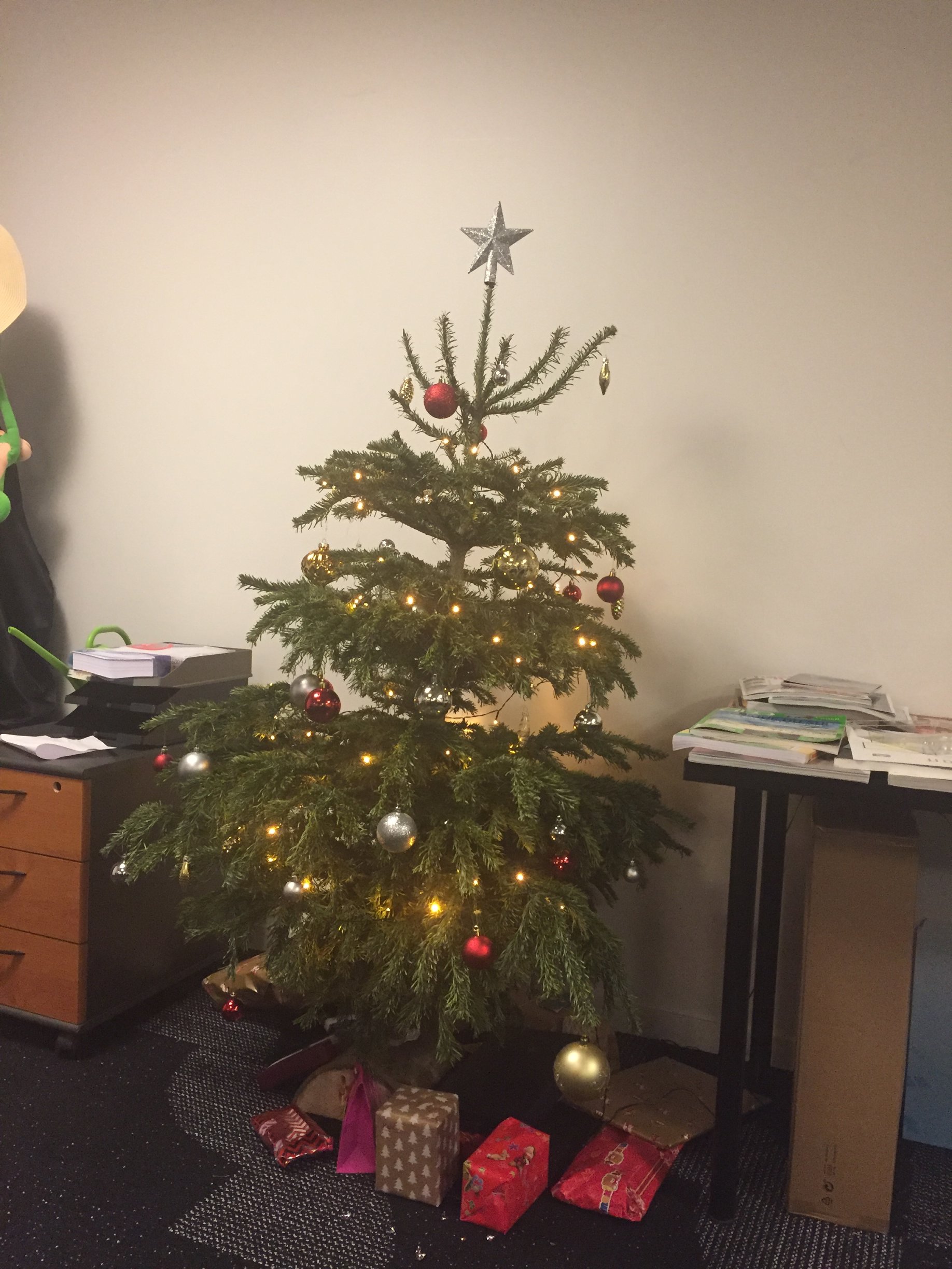 secret-santa-madmagz